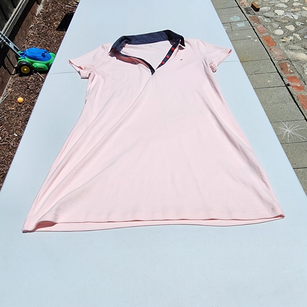 Tommy Hilfiger L pink and blue polkadot collar polo shirt dress Used good